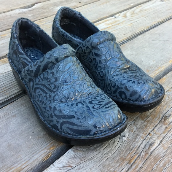 Womens BOC by BORN Concepts Embossed Paisley Clogs - Picture 2 of 8